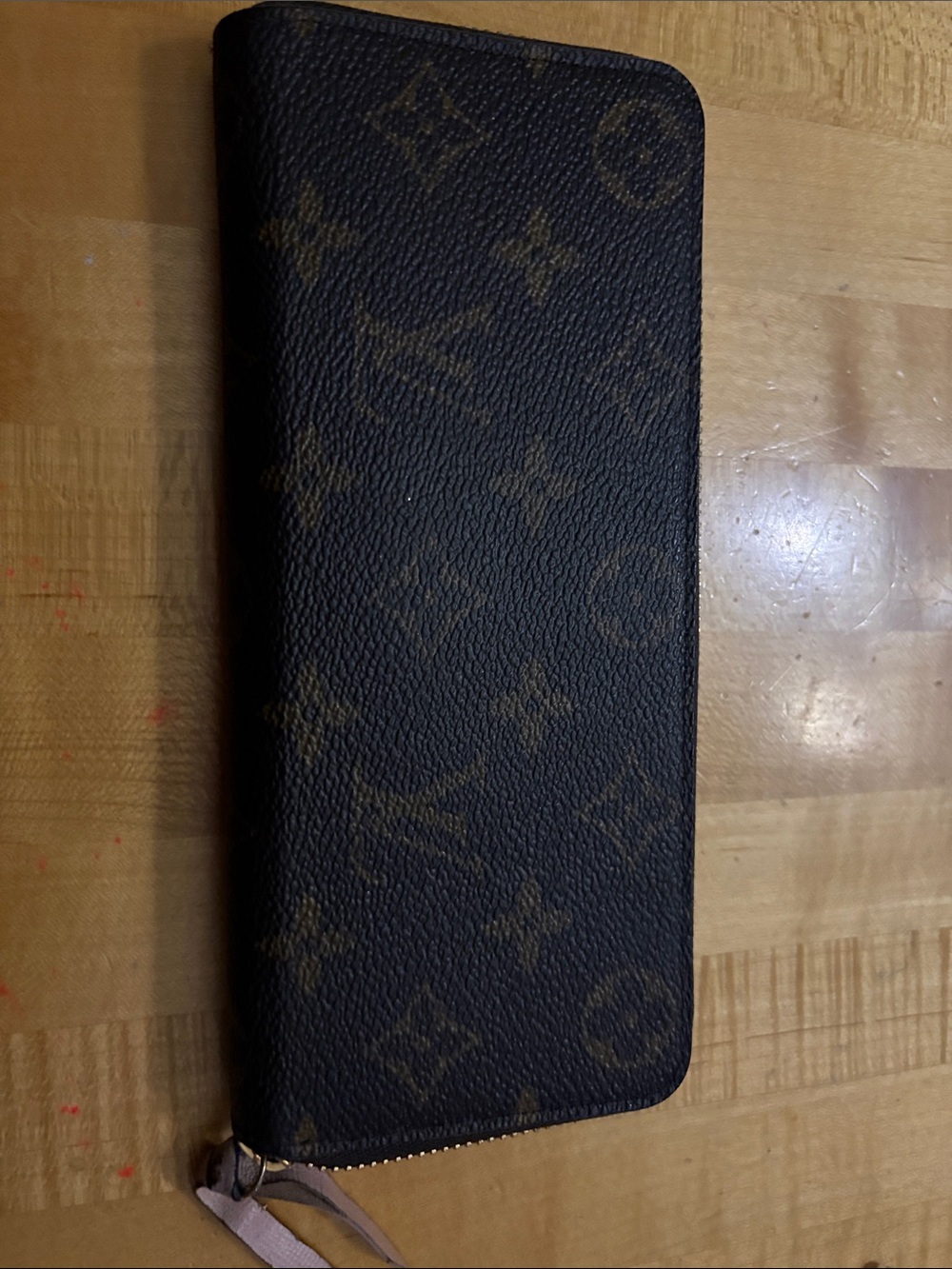 Louis Vuitton zip around wallet